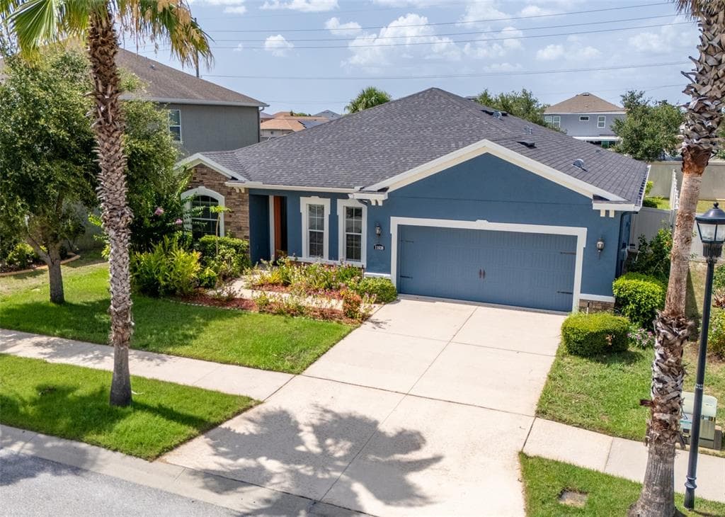 11038 SPRING POINT CIRCLE RIVERVIEW, FL 33579