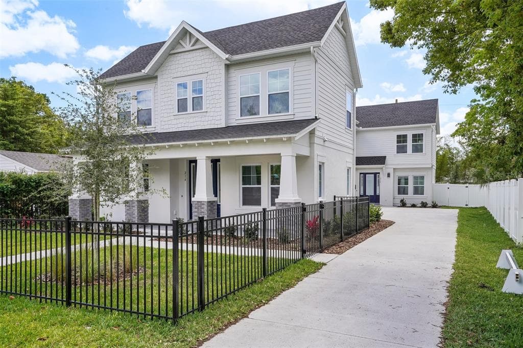 216 E HARDING STREET ORLANDO, FL 32806