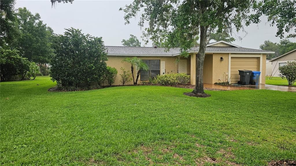 13852 E 92 HIGHWAY DOVER, FL 33527