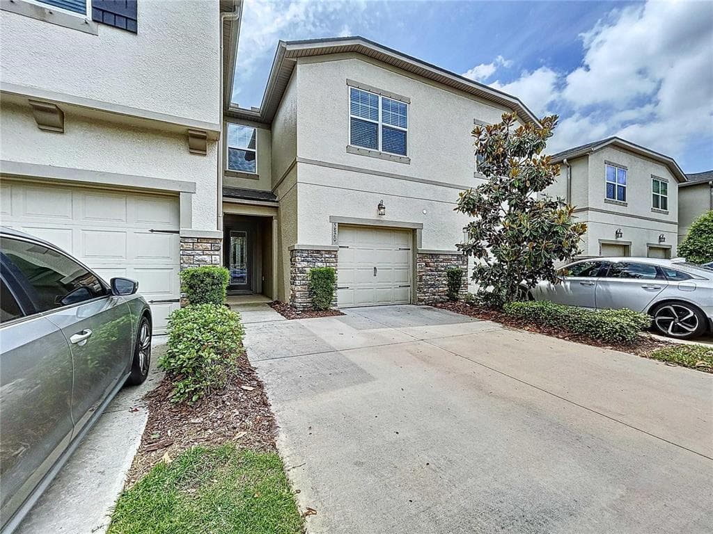 5820 GRAND SONATA AVENUE LUTZ, FL 33558
