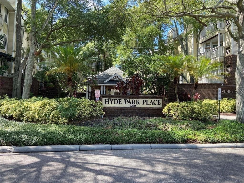 1000 W HORATIO STREET UNIT 327