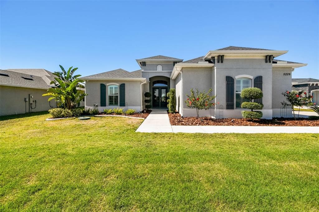 5226 LAKE VENICE DRIVE WIMAUMA, FL 33598