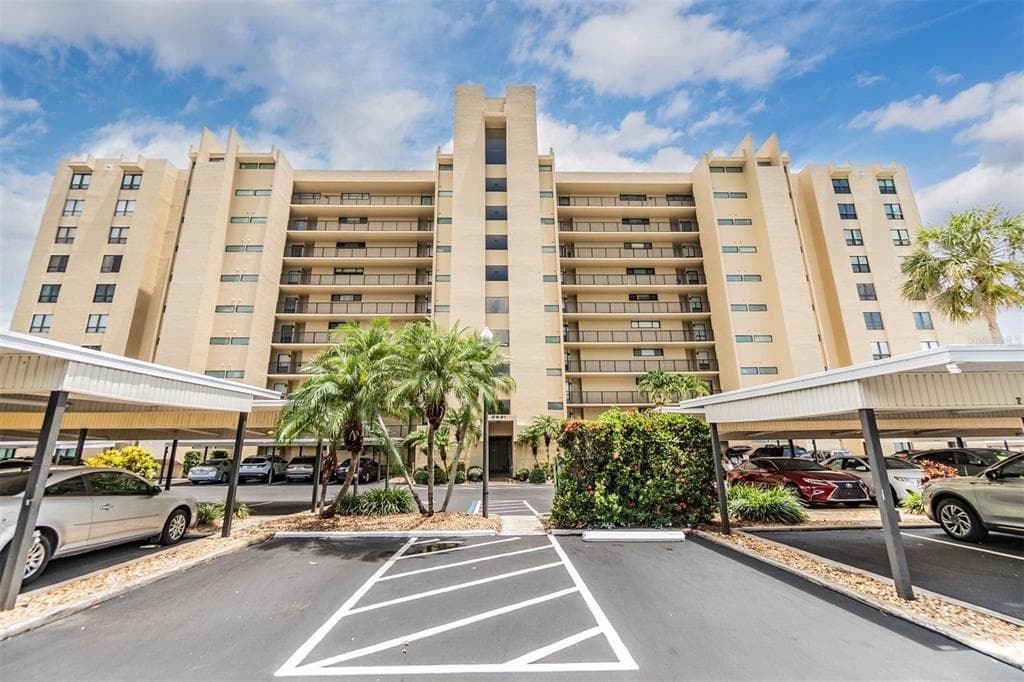2621 COVE CAY DRIVE UNIT 302 CLEARWATER, FL 33760