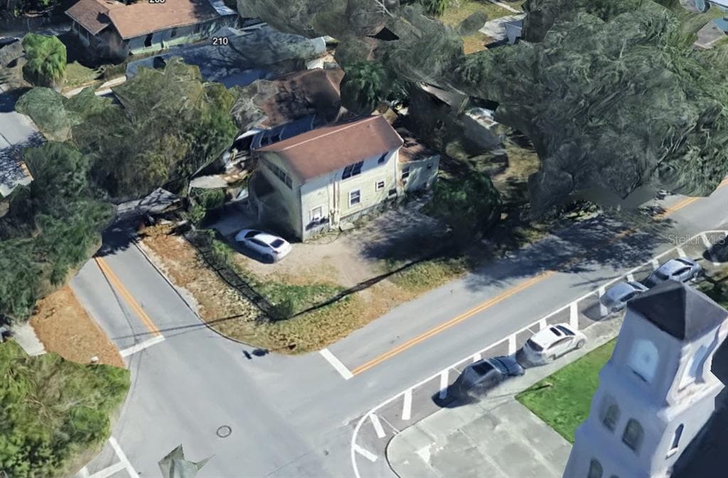 214 W HANNA AVENUE UNIT A TAMPA, FL 33604