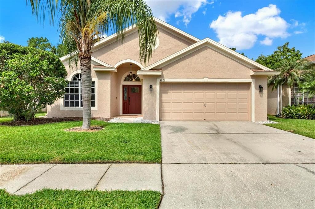 4901 WINDINGBROOK TRAIL WESLEY CHAPEL, FL 33544