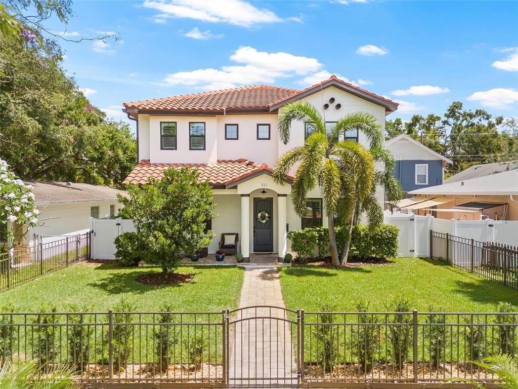 311 12TH AVENUE N ST PETERSBURG, FL 33701