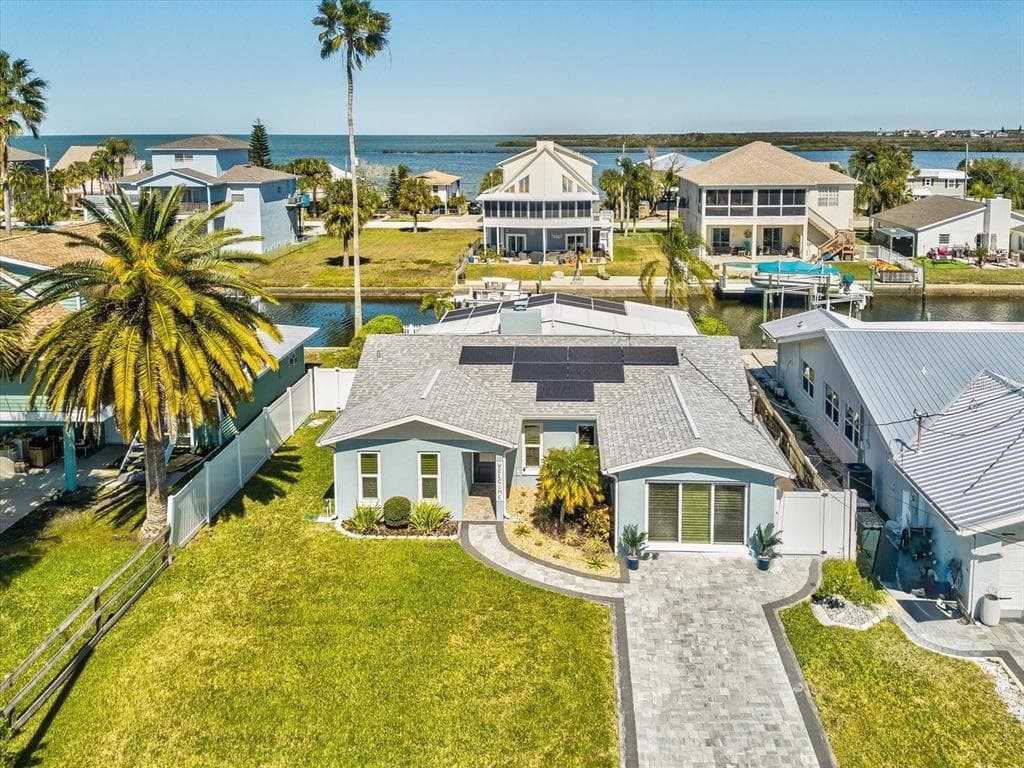 6531 SEAVIEW BOULEVARD HUDSON, FL 34667