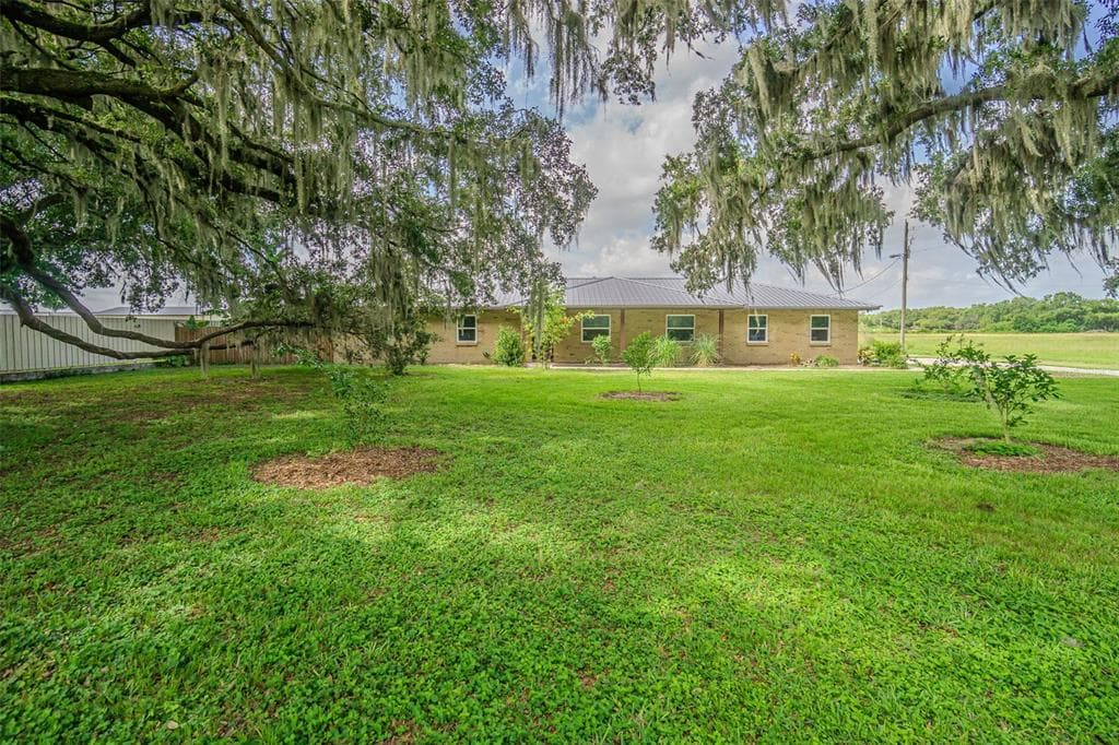 3505 MEDULLA ROAD PLANT CITY, FL 33566