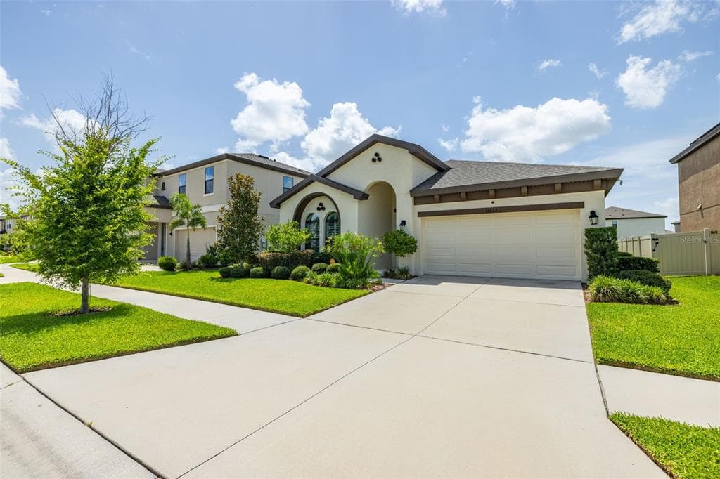12652 SHETLAND WALK DR LITHIA, FL 33547