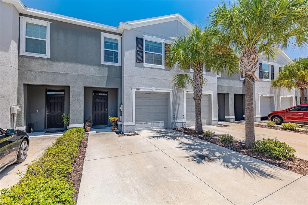 8852 INDIGO TRAIL LOOP RIVERVIEW, FL 33578