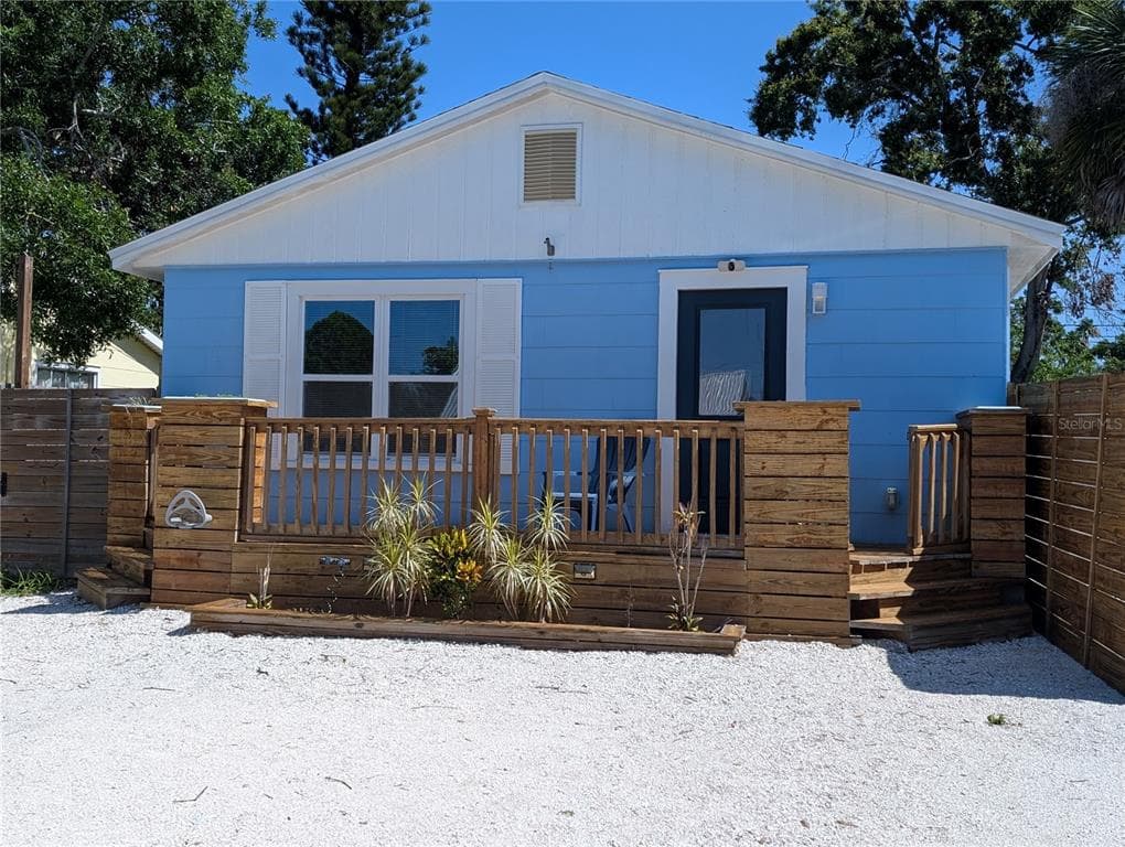 5005 NEWTON "A" AVENUE S GULFPORT, FL 33707