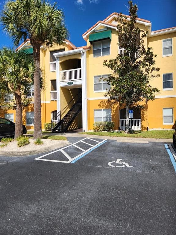 10764 70TH AVENUE UNIT 6109 SEMINOLE, FL 33772