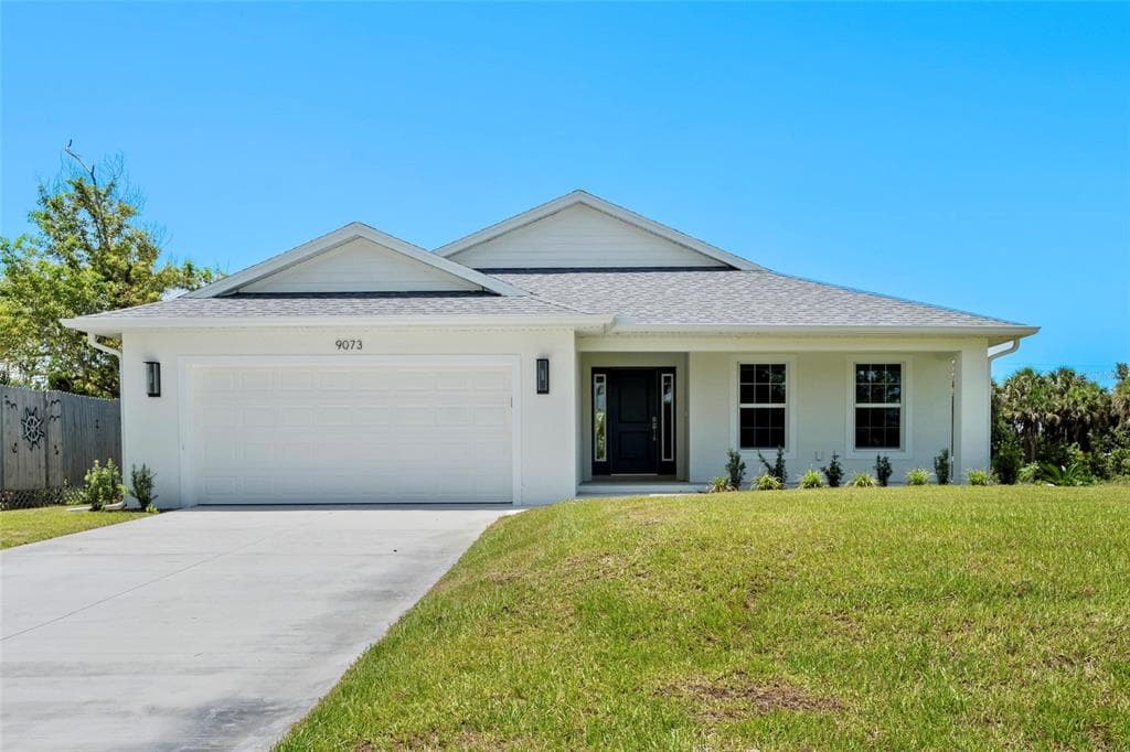 9073 FRUITLAND AVENUE ENGLEWOOD, FL 34224