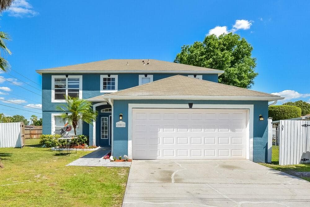 201 CHADWORTH DRIVE KISSIMMEE, FL 34758