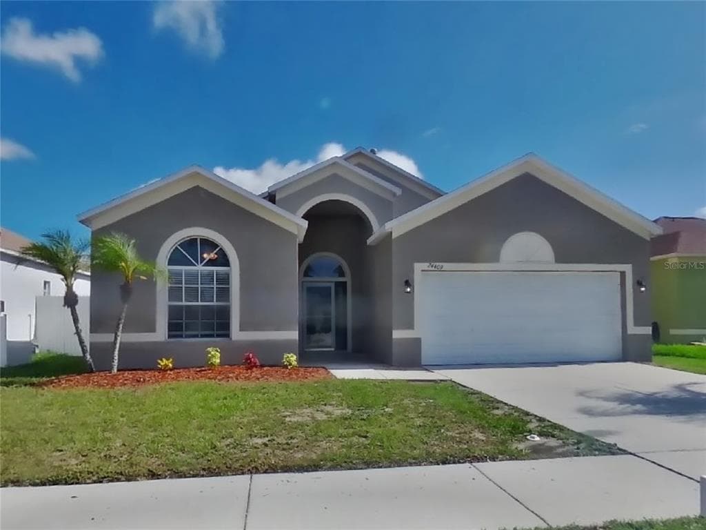 24409 BREEZY OAK COURT LUTZ, FL 33559