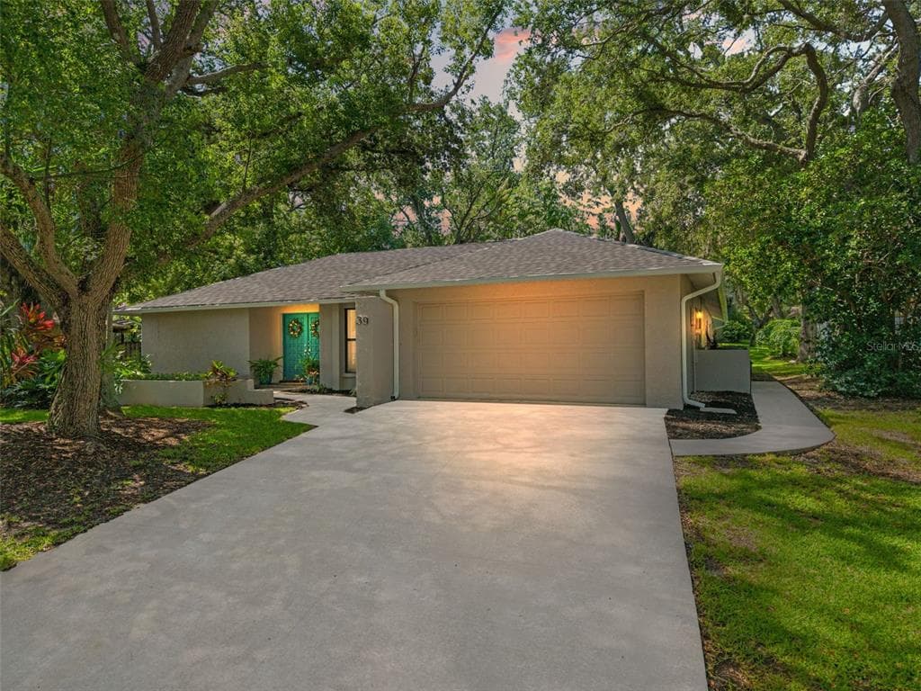 39 BISHOP CREEK DRIVE