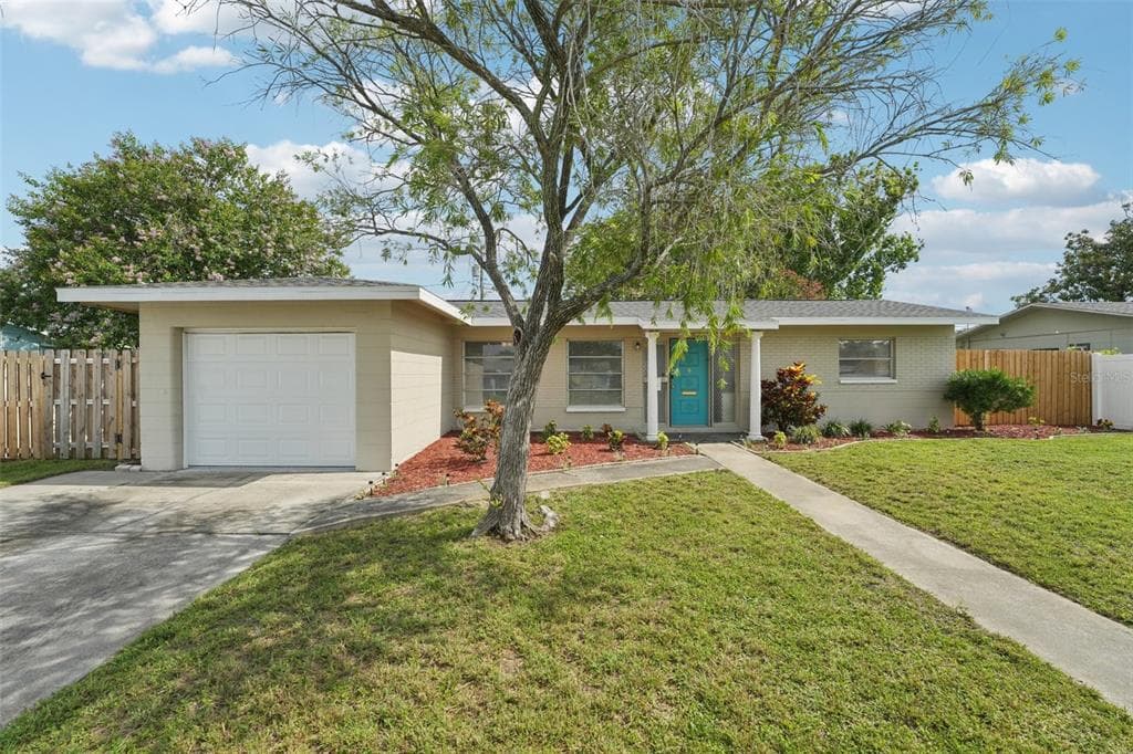 6167 31ST AVE ST PETERSBURG, FL 33710