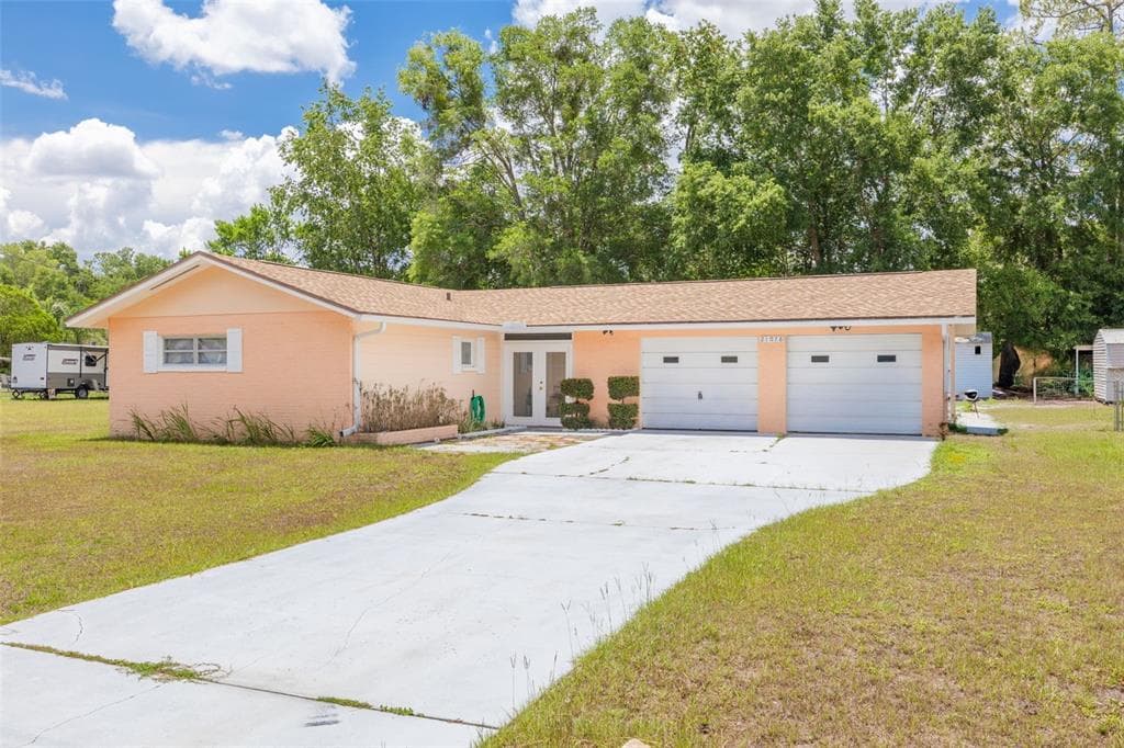 21078 SW HONEYSUCKLE STREET DUNNELLON, FL 34431
