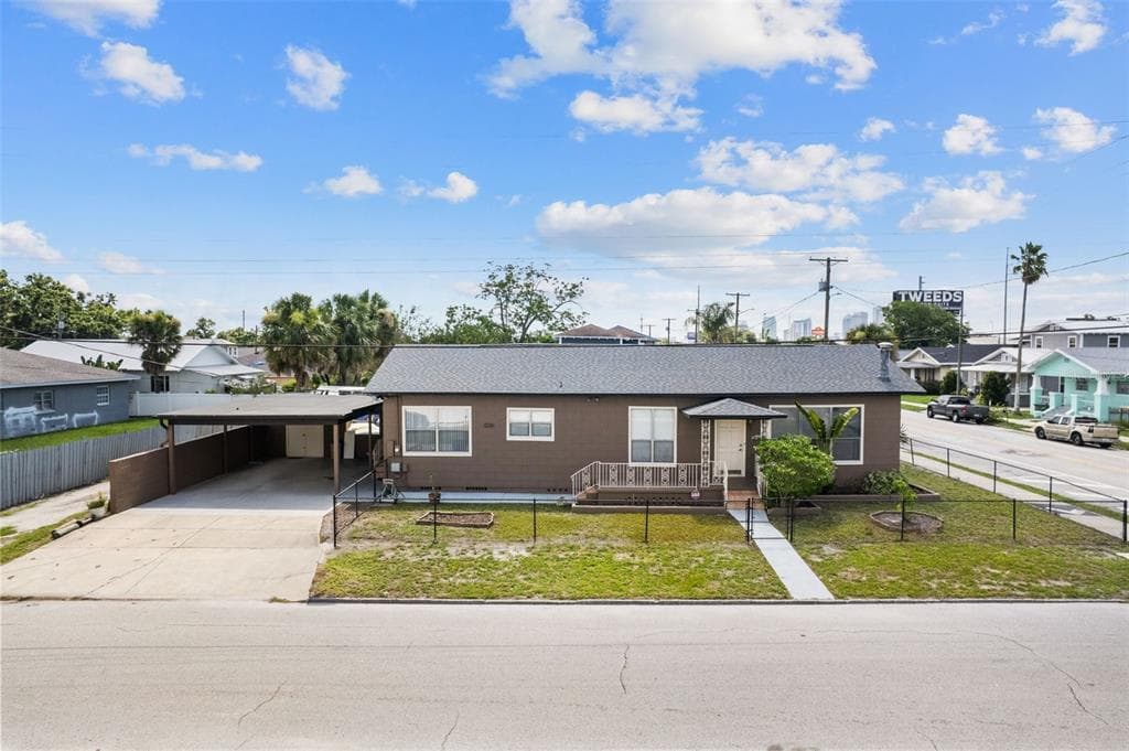 1701 N TAMPANIA AVENUE TAMPA, FL 33607