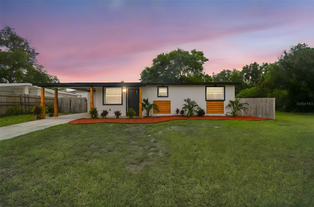 8108 FIR DRIVE TAMPA, FL 33619