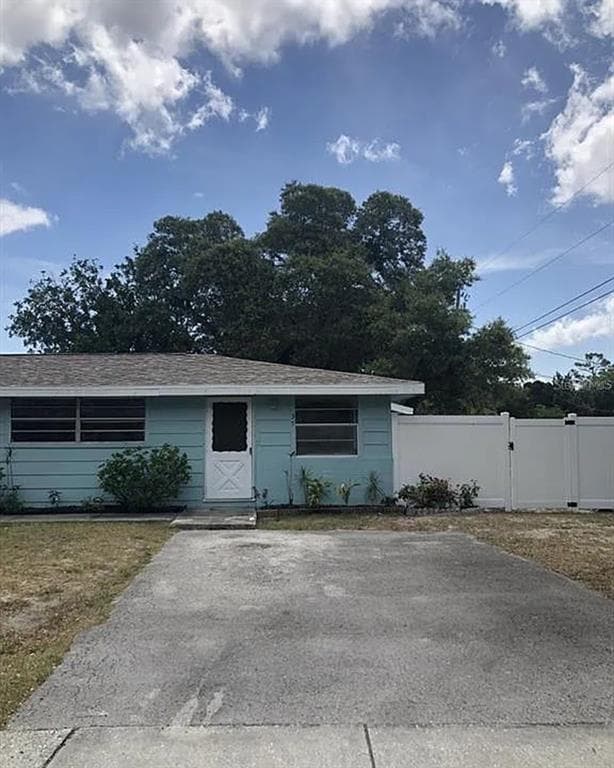 37 MILWAUKEE AVENUE DUNEDIN, FL 34698
