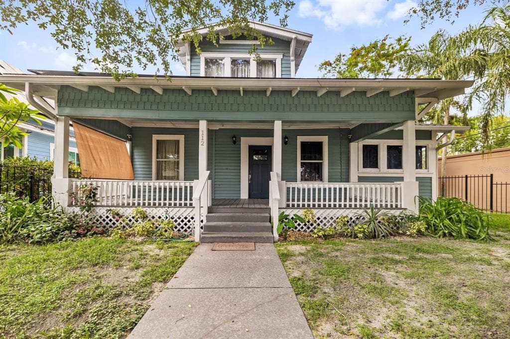 112 E PLYMOUTH STREET TAMPA, FL 33603