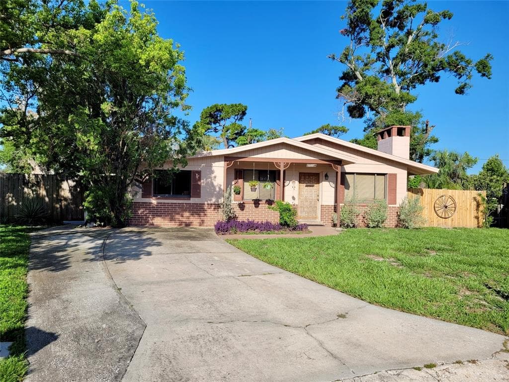 6285 52ND COURT N ST PETERSBURG, FL 33709