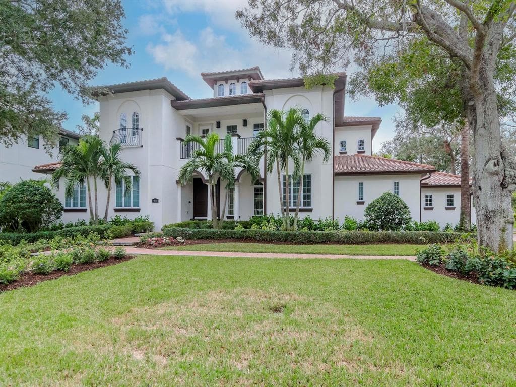 4818 W SAN RAFAEL STREET TAMPA, FL 33629