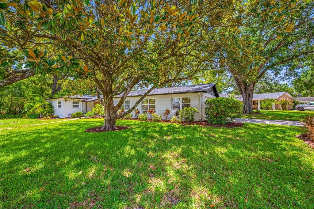 2308 CAPE BEND AVENUE TAMPA, FL 33613