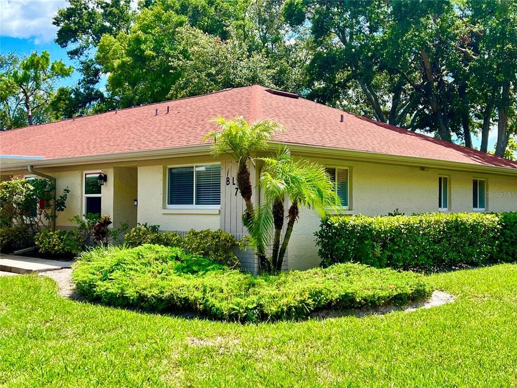 2460 NORTHSIDE DRIVE UNIT 708 CLEARWATER, FL 33761
