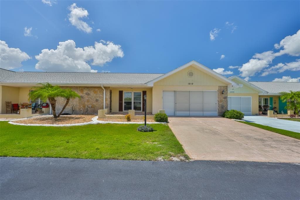 1210 EASTLOCH COURT SUN CITY CENTER, FL 33573