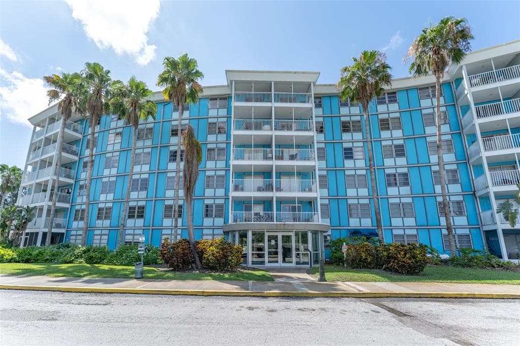 3315 58TH AVENUE S UNIT 512