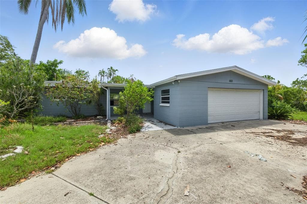 4101 SHORE ACRES BOULEVARD NE ST PETERSBURG, FL 33703