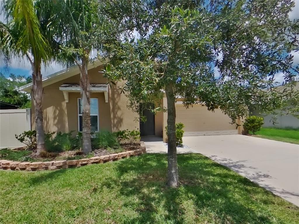 1732 BROAD WINGED HAWK DRIVE RUSKIN, FL 33570