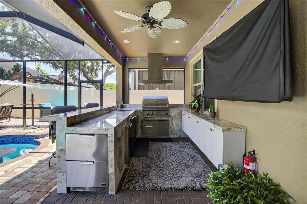 10313 SCARLET CHASE DRIVE
