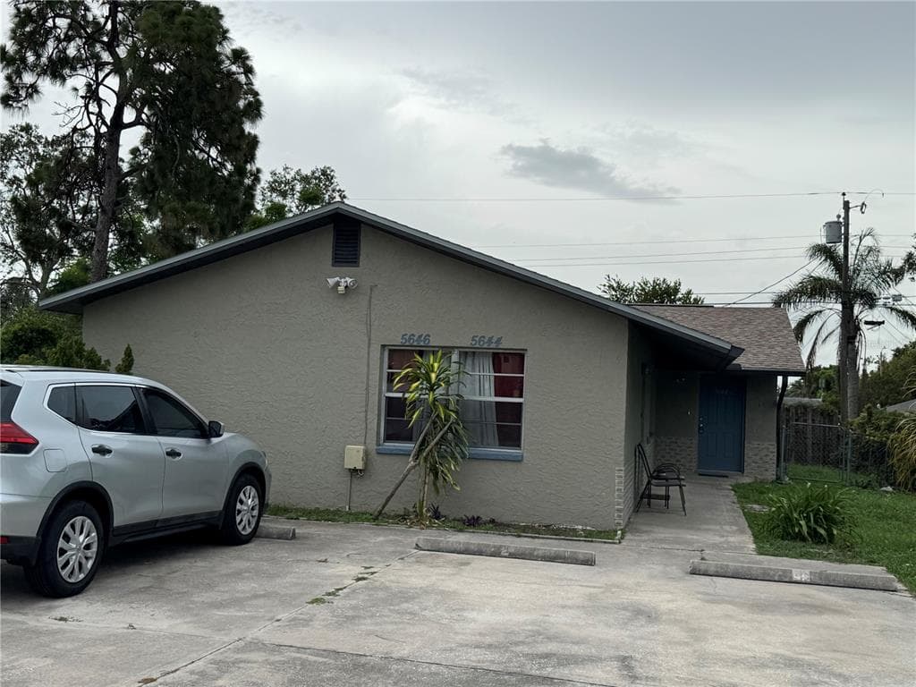 5644 SILVER SPUR DRIVE HOLIDAY, FL 34690