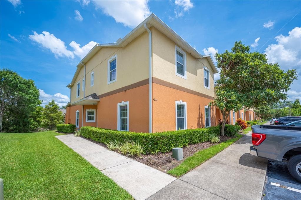 4034 WINDING VINE DRIVE LAKELAND, FL 33812