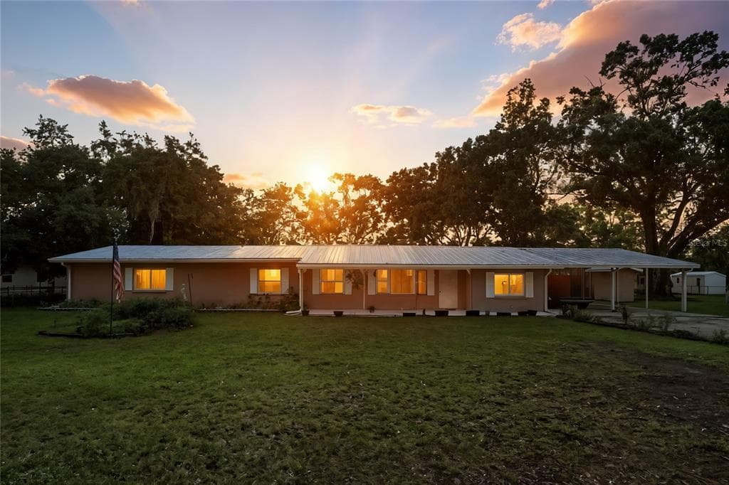 4708 BUGG ROAD PLANT CITY, FL 33567