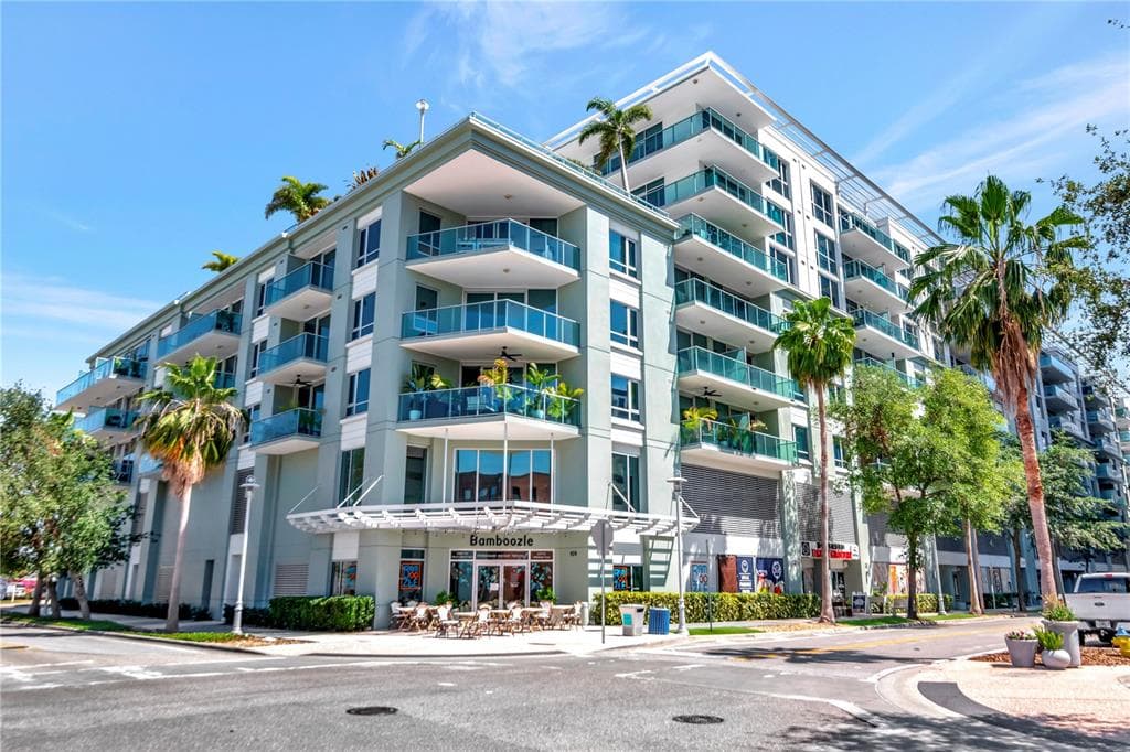 111 N 12TH STREET UNIT 1707 TAMPA, FL 33602