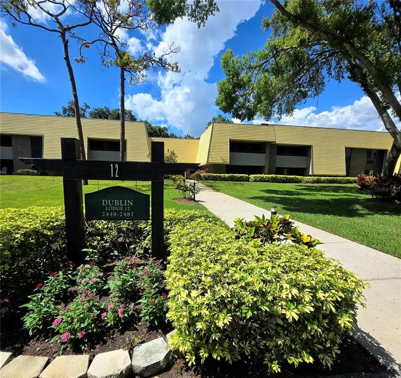 36750 US 19 N UNIT 12-109