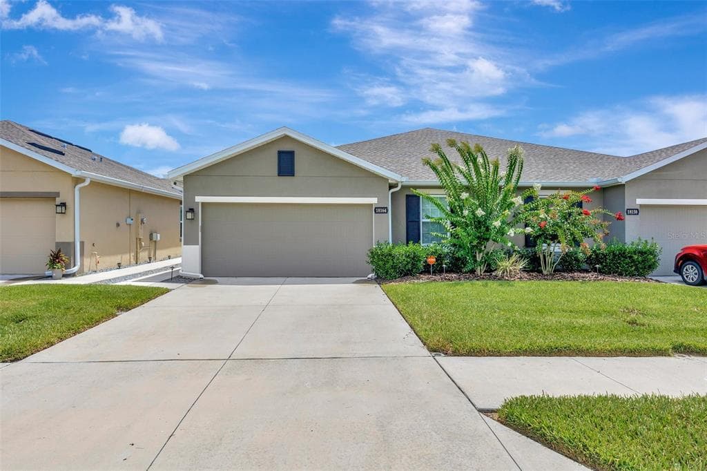 18164 TURNING LEAF CIRCLE LAND O LAKES, FL 34638