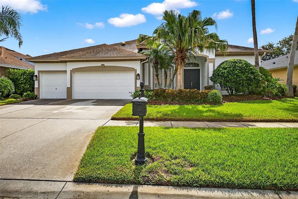 10614 GRETNA GREEN DRIVE TAMPA, FL 33626