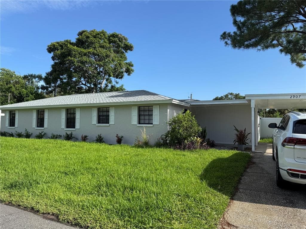2907 W TYSON AVENUE TAMPA, FL 33611