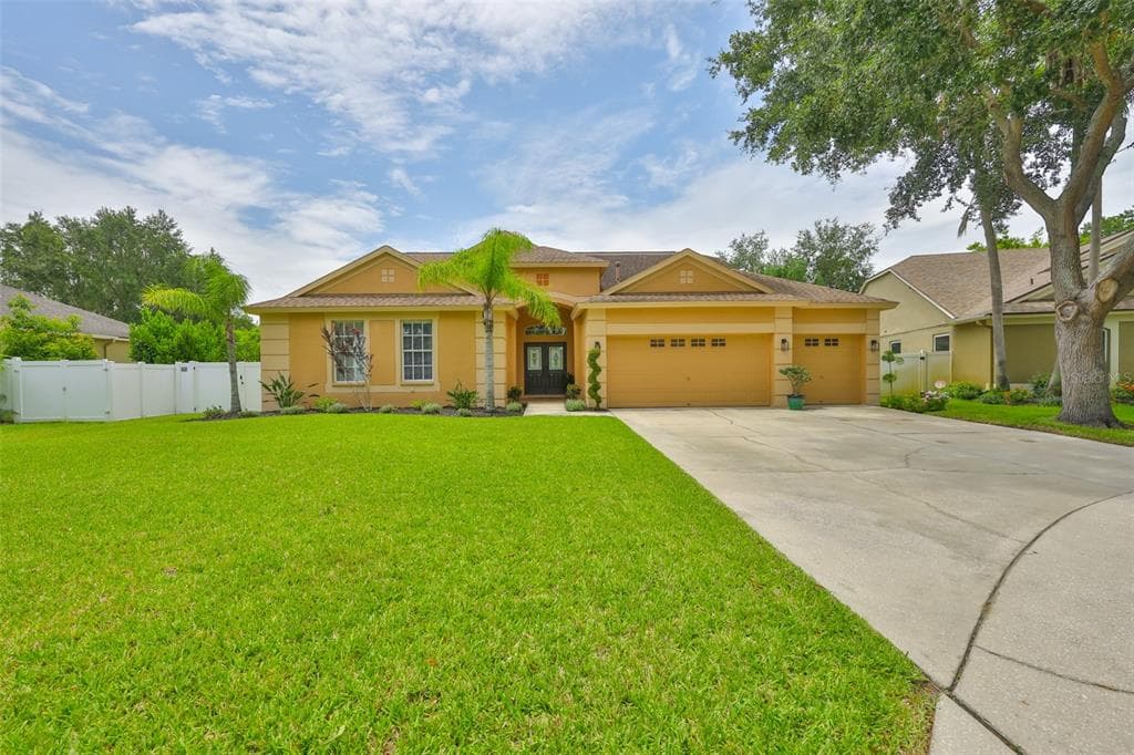 12305 FREESIA COURT RIVERVIEW, FL 33569