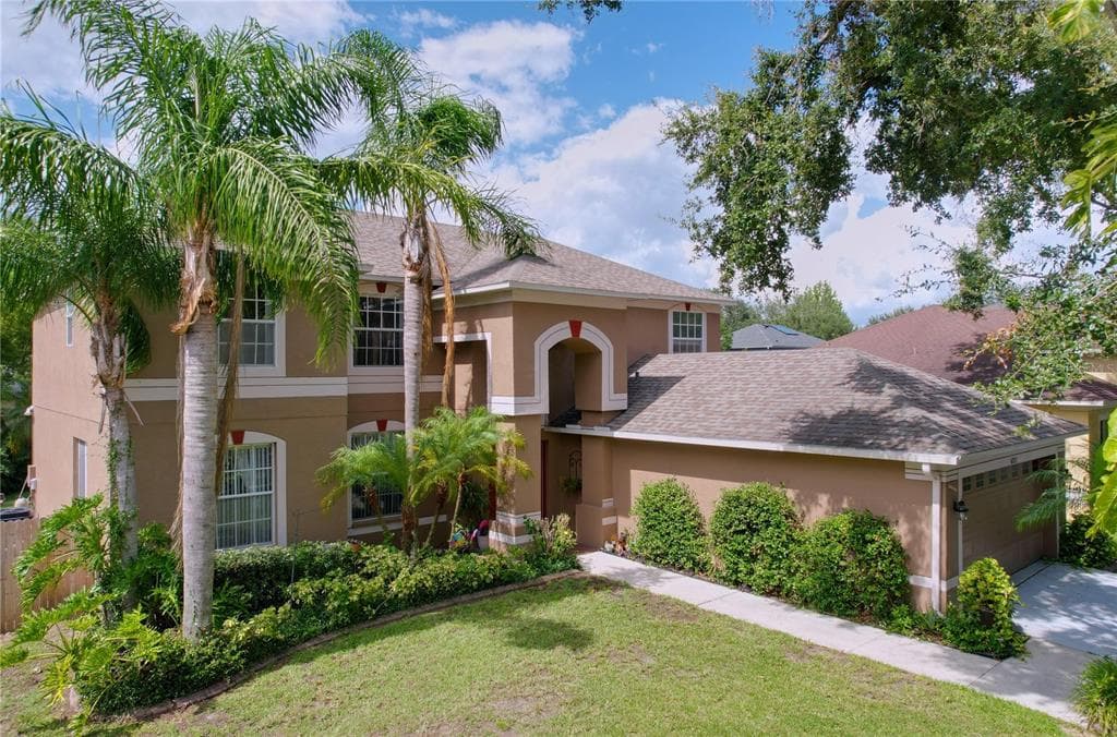 4222 TRUMPWORTH COURT VALRICO, FL 33596