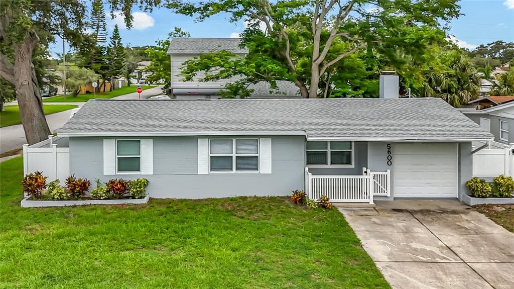 5600 65TH TERRACE N PINELLAS PARK, FL 33781