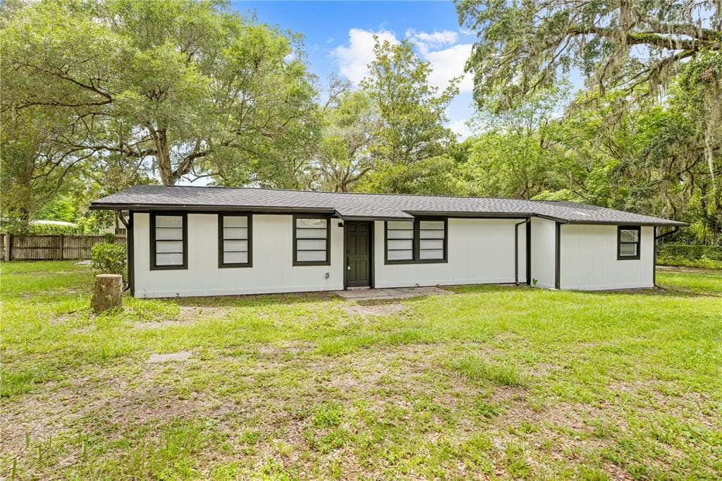 21343 BEASLEY ROAD BROOKSVILLE, FL 34601
