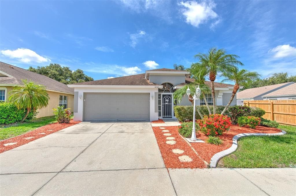 10505 GOLDWATER LANE RIVERVIEW, FL 33578