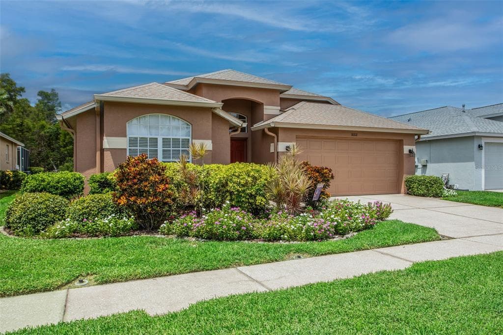 31102 WRENCREST DRIVE WESLEY CHAPEL, FL 33543
