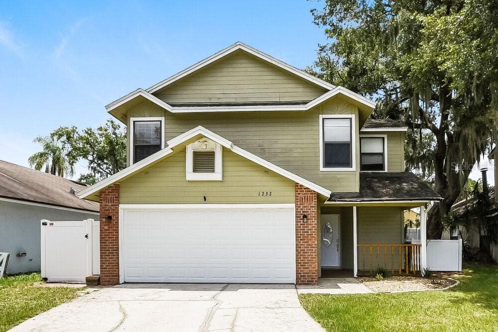 1232 CREEKBOTTOM CIRCLE ORLANDO, FL 32825